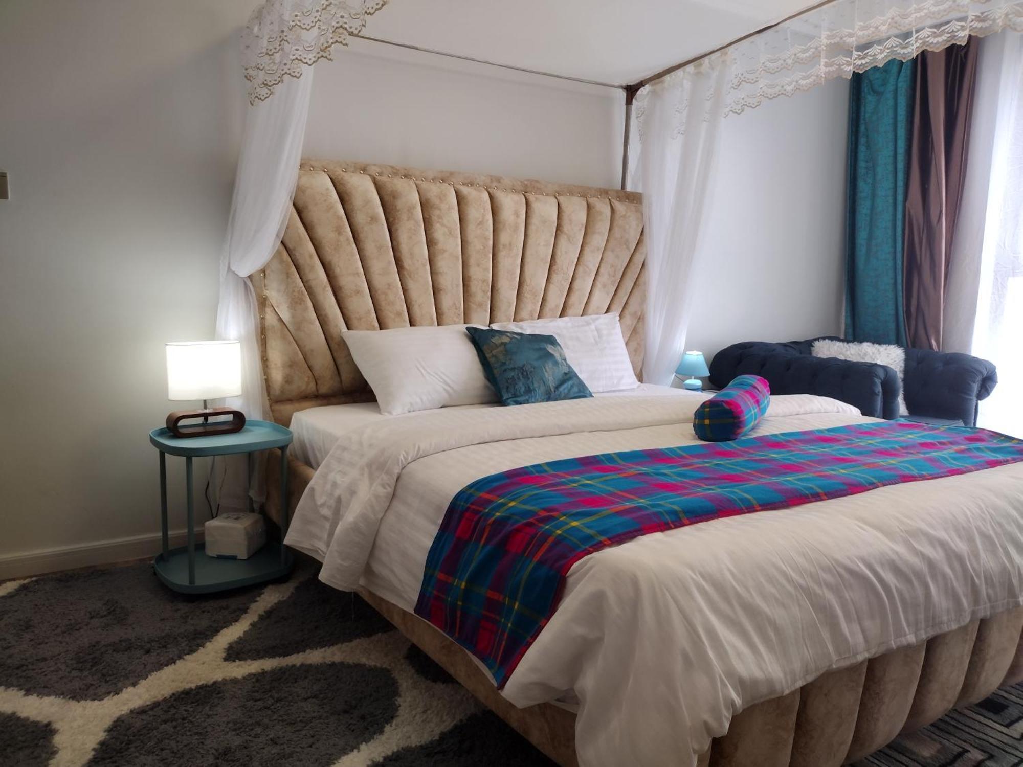Mlolongo Lenayan Park View Bed & Breakfast エクステリア 写真