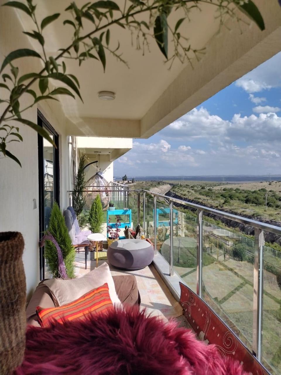Mlolongo Lenayan Park View Bed & Breakfast エクステリア 写真